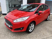 Ford Fiesta Zetec - Thumb 5