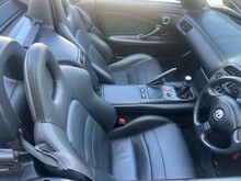 Honda S2000 Roadster - Thumb 6