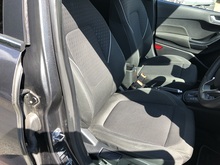 Ford Fiesta T EcoBoost Titanium - Thumb 9