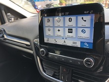 Ford Fiesta T EcoBoost Titanium - Thumb 15