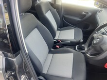 Volkswagen Polo S - Thumb 8