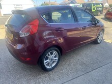 Ford Fiesta Zetec - Thumb 1