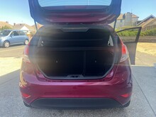 Ford Fiesta Zetec - Thumb 11