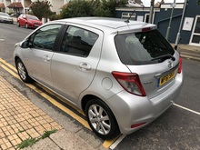 Toyota Yaris Dual VVT-i TR - Thumb 4