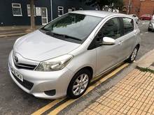 Toyota Yaris Dual VVT-i TR - Thumb 6