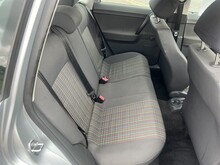 Volkswagen Polo S - Thumb 8