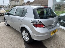 Vauxhall Astra i Active - Thumb 4