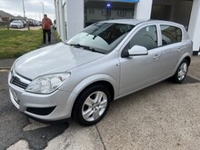 Vauxhall Astra i Active - Thumb 6