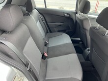 Vauxhall Astra i Active - Thumb 10