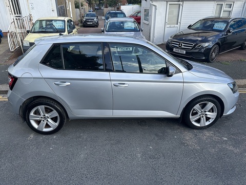 1.2 TSI SE L Hatchback 5dr Petrol Manual Euro 6 (s/s) (110 ps)