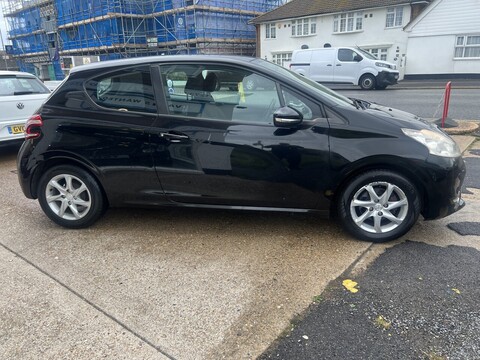 1.4 HDi Active Hatchback 3dr Diesel Manual Euro 5 (70 ps)