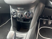 Peugeot 208 HDi Active - Thumb 11