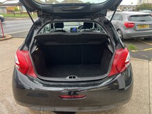 Peugeot 208 HDi Active - Thumb 12