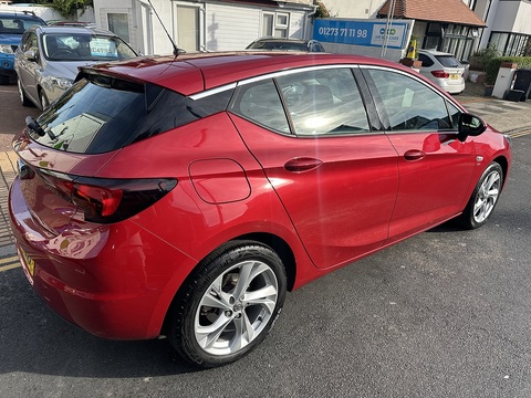 1.2 Turbo SRi Hatchback 5dr Petrol Manual Euro 6 (s/s) (145 ps)