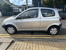 Toyota Yaris VVT-i GS - Thumb 5