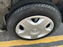 Toyota Yaris VVT-i GS - Thumb 29