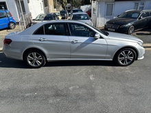 Mercedes-Benz E Class E220 CDI SE - Thumb 1