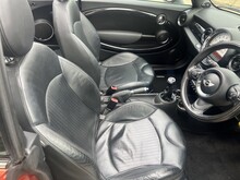 MINI Convertible Cooper - Thumb 16