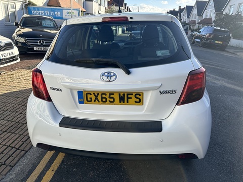1.33 Dual VVT-i Icon Hatchback 5dr Petrol Manual Euro 5 Euro 5 (99 ps)