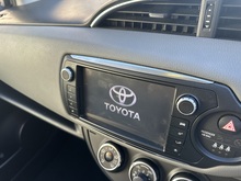 Toyota Yaris Dual VVT-i Icon - Thumb 9