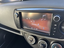 Toyota Yaris Dual VVT-i Icon - Thumb 12