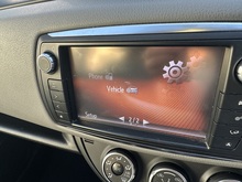 Toyota Yaris Dual VVT-i Icon - Thumb 14