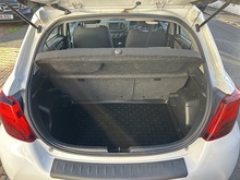 Toyota Yaris Dual VVT-i Icon - Thumb 19