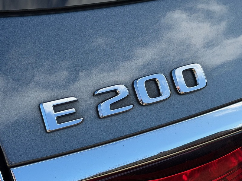 Mercedes-Benz E Class E200 AMG Line Edition - U1466