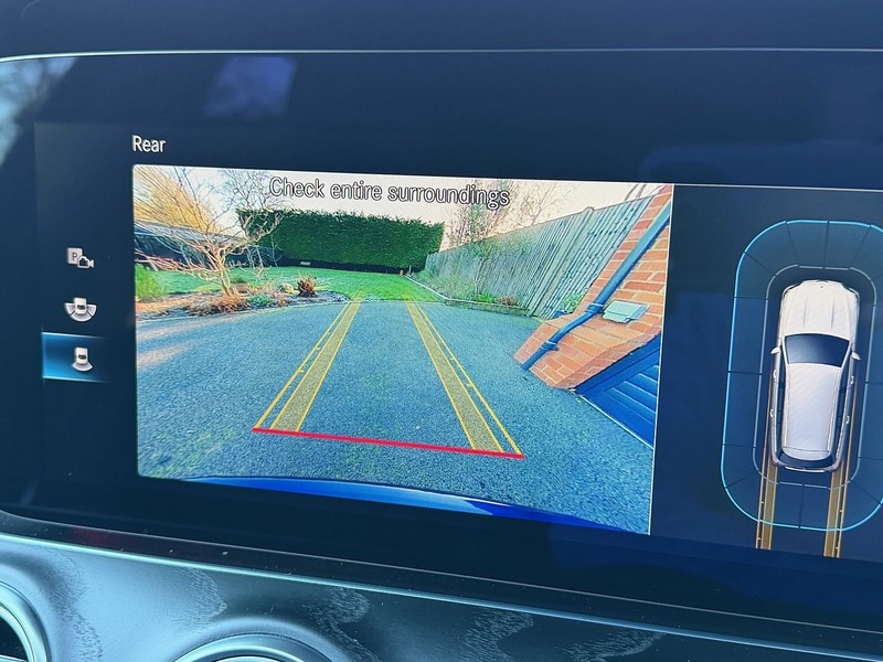 Mercedes-Benz E Class E200 AMG Line Edition - U1542