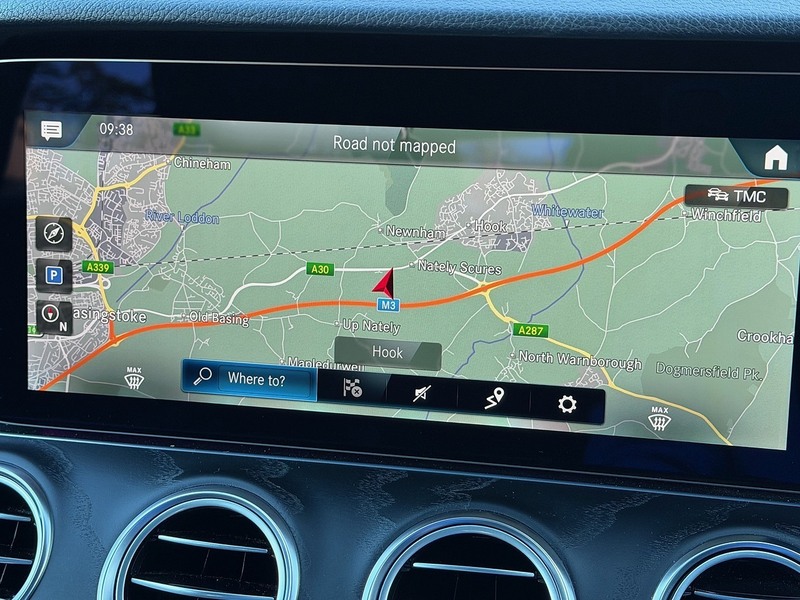 Mercedes-Benz E Class E200 AMG Line Edition - U1542