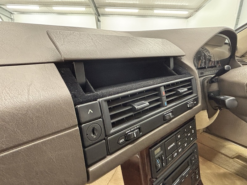 Mercedes-Benz SL Sl 500 - U1669