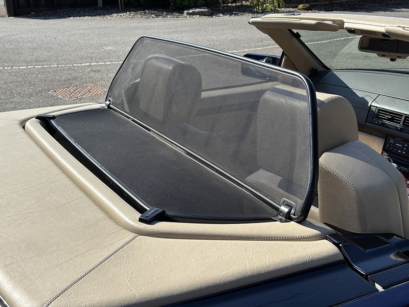 Mercedes-Benz SL Sl 500 - U1669