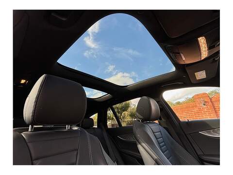 Mercedes-Benz 2.9 E400d AMG Line Night Edition (Premium Plus) Estate 5dr Diesel G-Tronic+ 4MATIC Euro 6 (s/s) (330 ps)