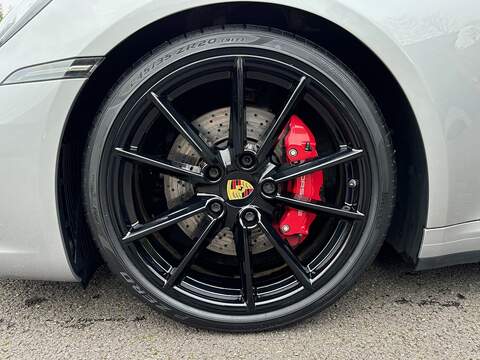 Porsche 3.0T 992 Carrera 4S Coupe 2dr Petrol PDK 4WD Euro 6 (s/s) (450 ps)