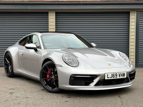 Porsche 3.0T 992 Carrera 4S Coupe 2dr Petrol PDK 4WD Euro 6 (s/s) (450 ps)