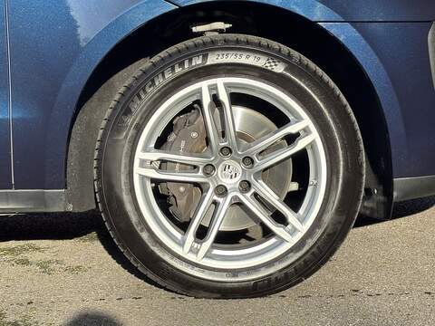 Porsche 2.0T SUV 5dr Petrol PDK 4WD Euro 6 (s/s) (265 ps)