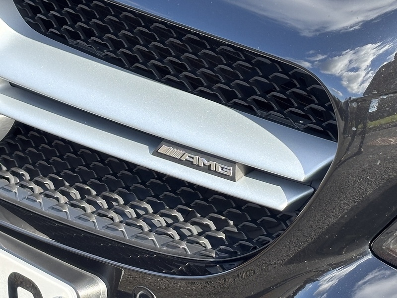 Mercedes-Benz C Class C43 V6 AMG Night Edition - U1723