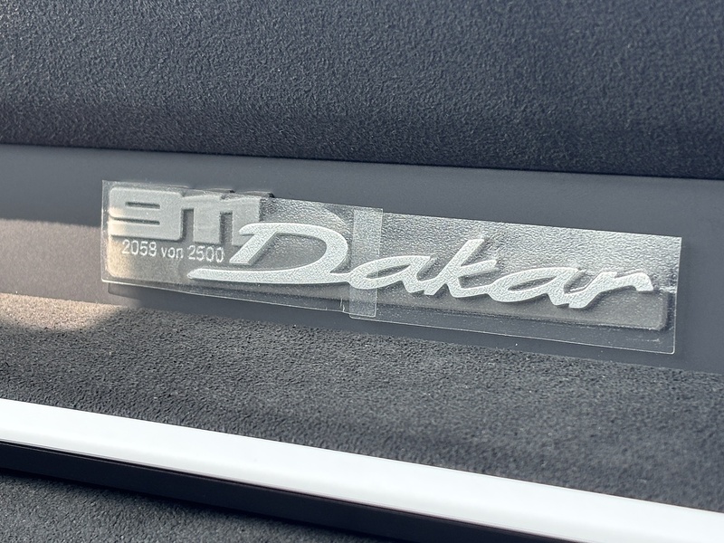 Porsche 911 T 992 Dakar - U1760