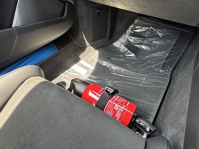 Porsche 911 T 992 Dakar - U1760