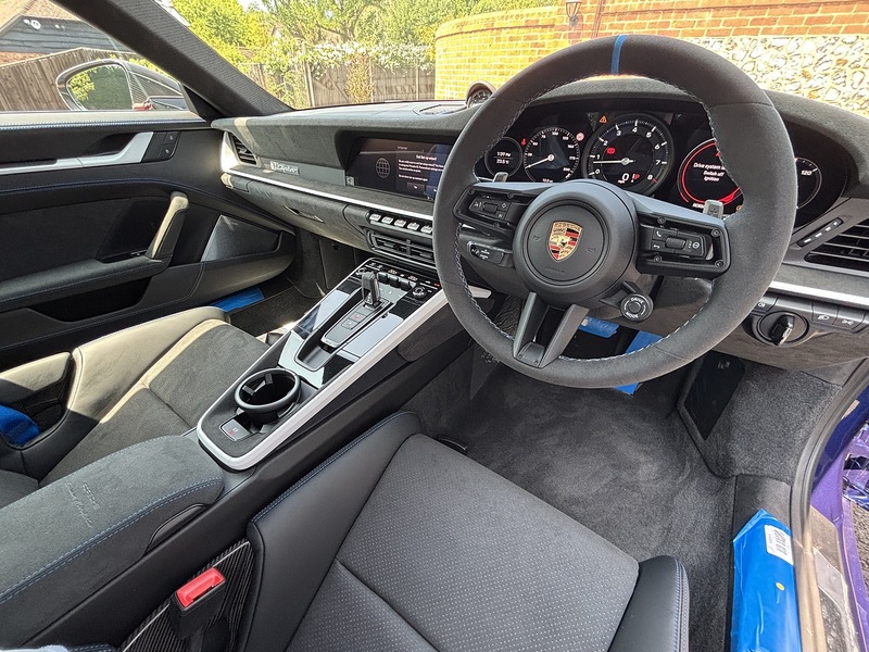 Porsche 911 T 992 Dakar - U1760