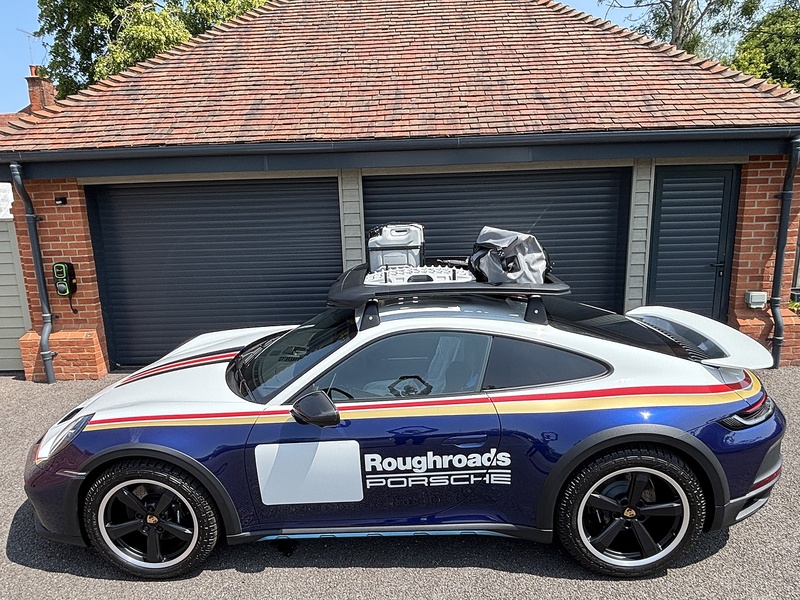 Porsche 911 T 992 Dakar - U1760