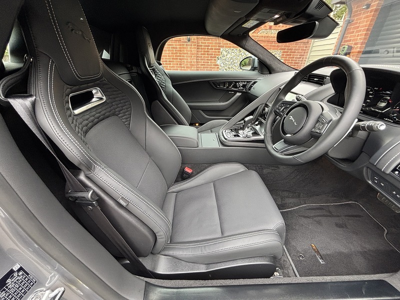 Jaguar F-Type V8 75 - U1762