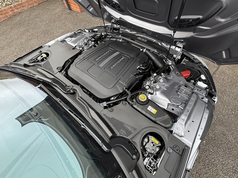 Jaguar F-Type V8 75 - U1762