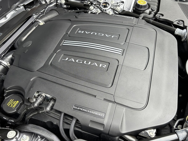 Jaguar F-Type V8 75 - U1762