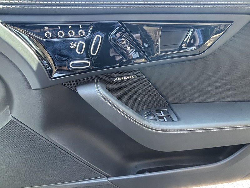 Jaguar F-Type V8 75 - U1766