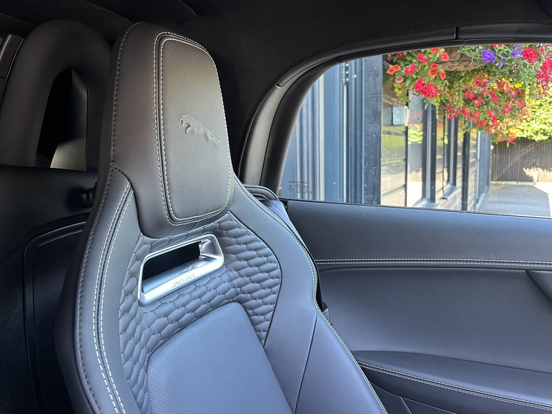 Jaguar F-Type V8 75 - U1766