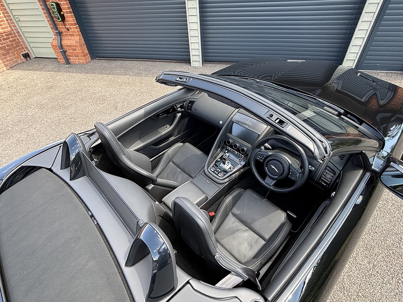 Jaguar F-Type V8 75 - U1766