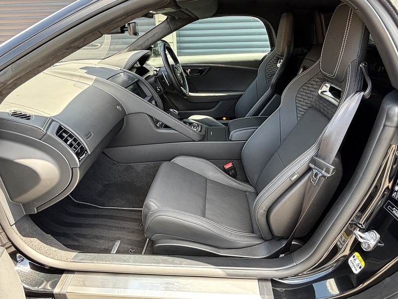 Jaguar F-Type V8 75 - U1766