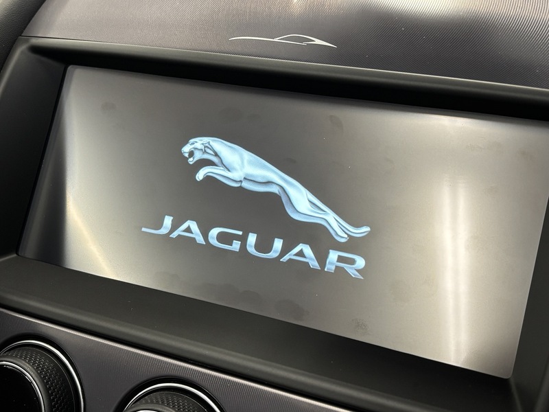 Jaguar F-Type V8 75 - U1766