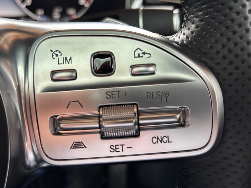 Mercedes-Benz S Class S560 V8 BiTurbo AMG Line - U1780